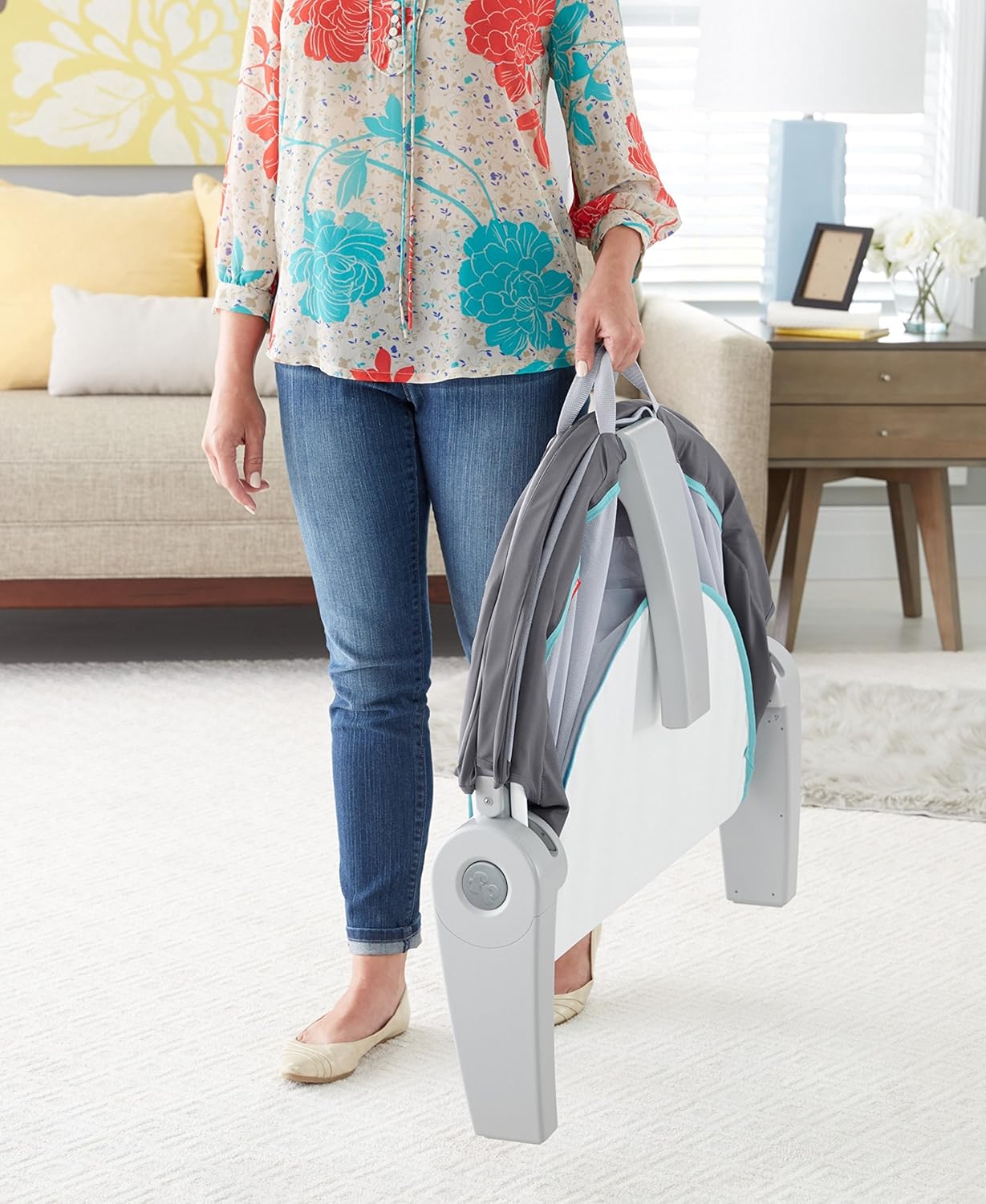 Fisher-Price On-the-Go Baby Dome, Portable Bassinet & Play Space