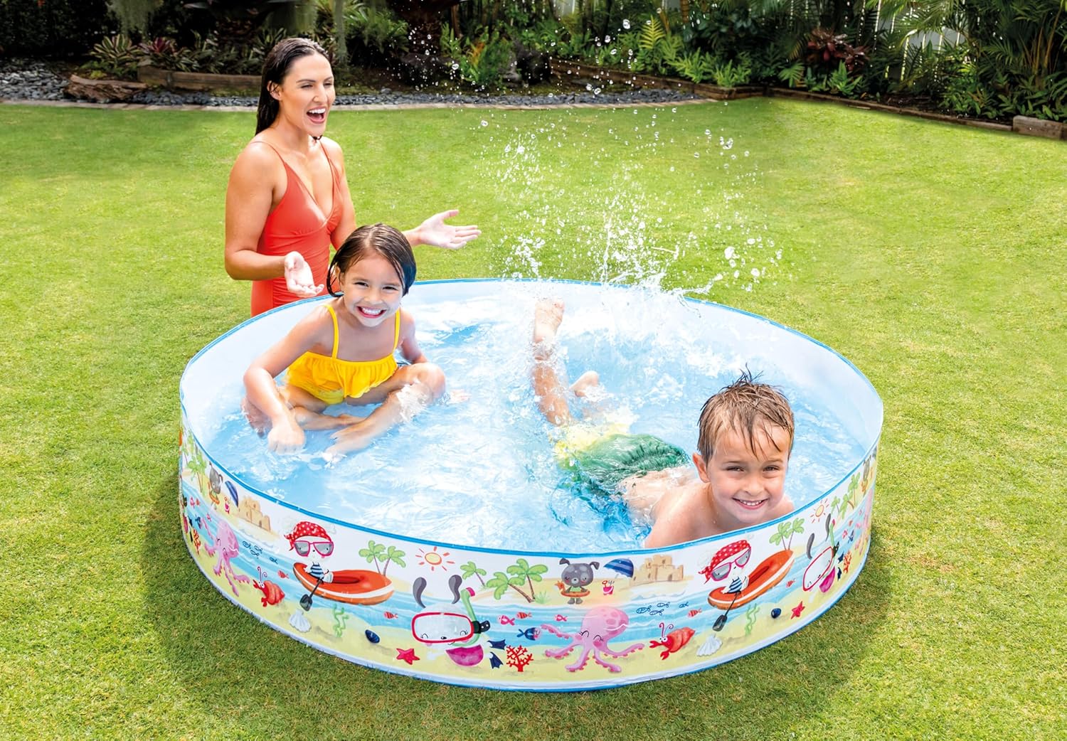 Intex 'Under the Palm Trees' Plastic Snapset