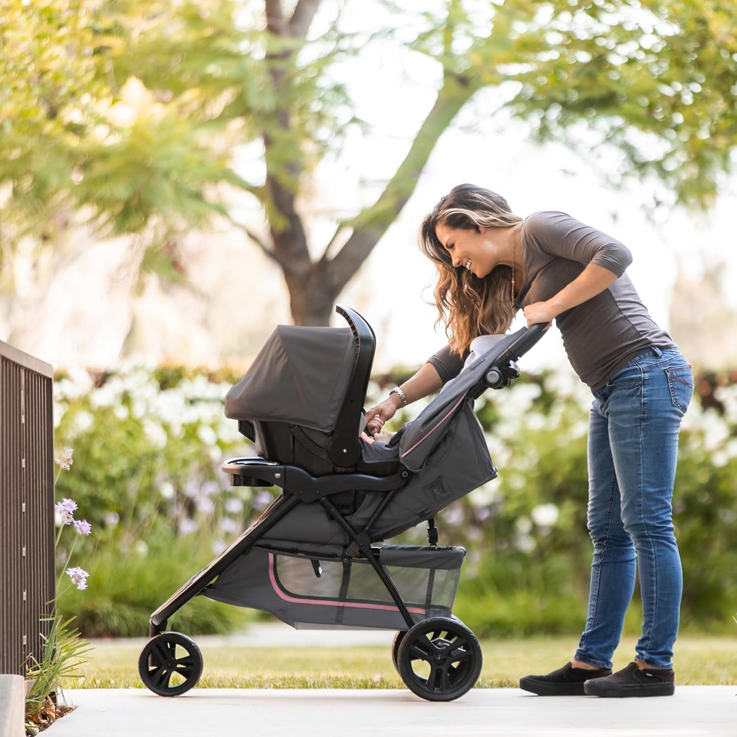 Baby Trend EZ Ride - Travel System with EZ-Lift Car Seat, Pink Board