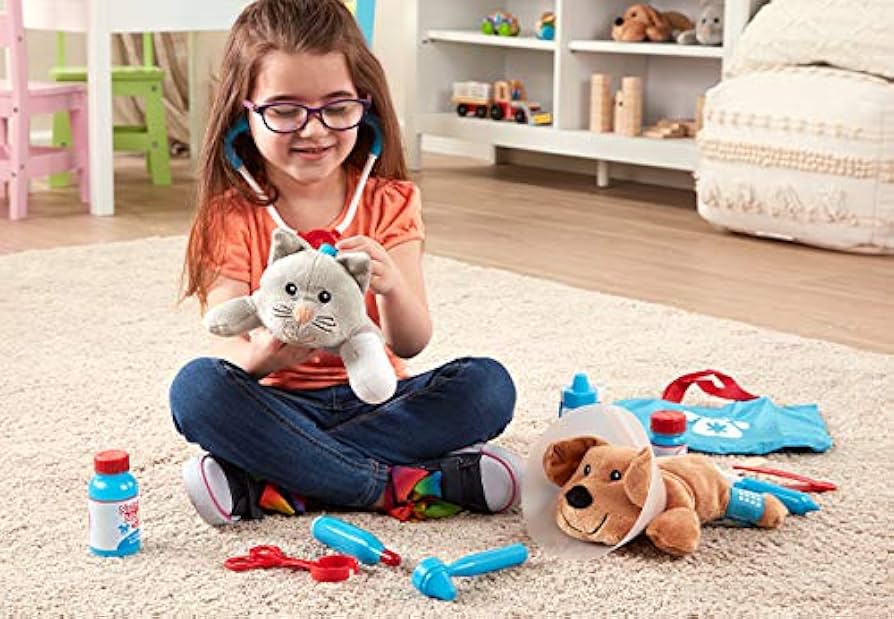 Melissa & Doug Examine and Treat Pet Vet Pretend Play Set with Plush Dog and Cat (24 Pcs) Kids Veterinary Play Set, Veterinarian Kit for Kids, STEAM Toy, Pretend Doctor for Ages 3+